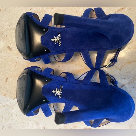 Prada Heels - Picture 7 of 11
